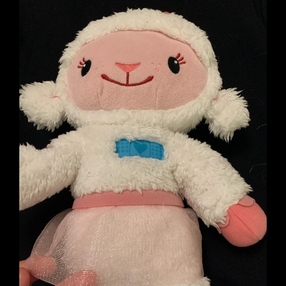 Disney Doc McStuffins 15" LAMBIE the Lamb talk/singPlush Stuffed Animal Light Up - Picture 5 of 11